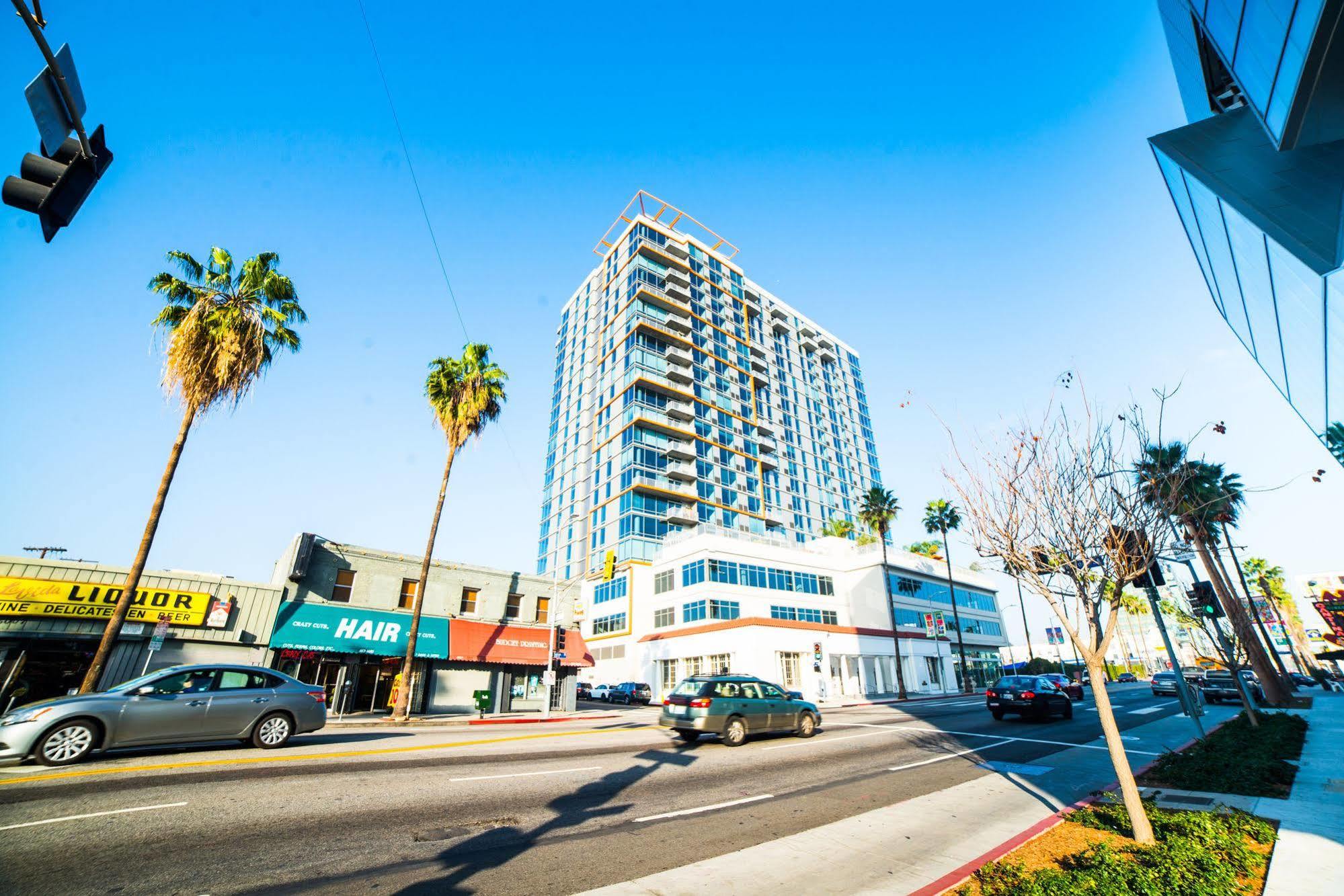 Hollywood Panorama Suites Los Angeles Exterior photo